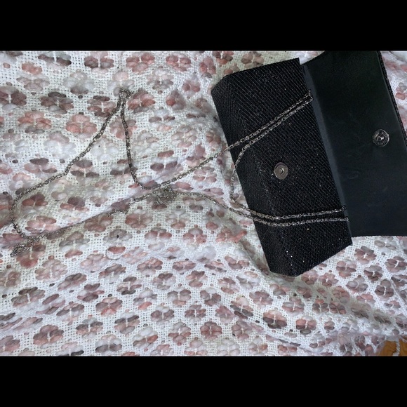 Black Sparkle Clutch w/ crossbody chain - Picture 3 of 5